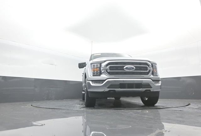 Certified 2022 Ford F150 XLT w/ Equipment Group 302A High image 26