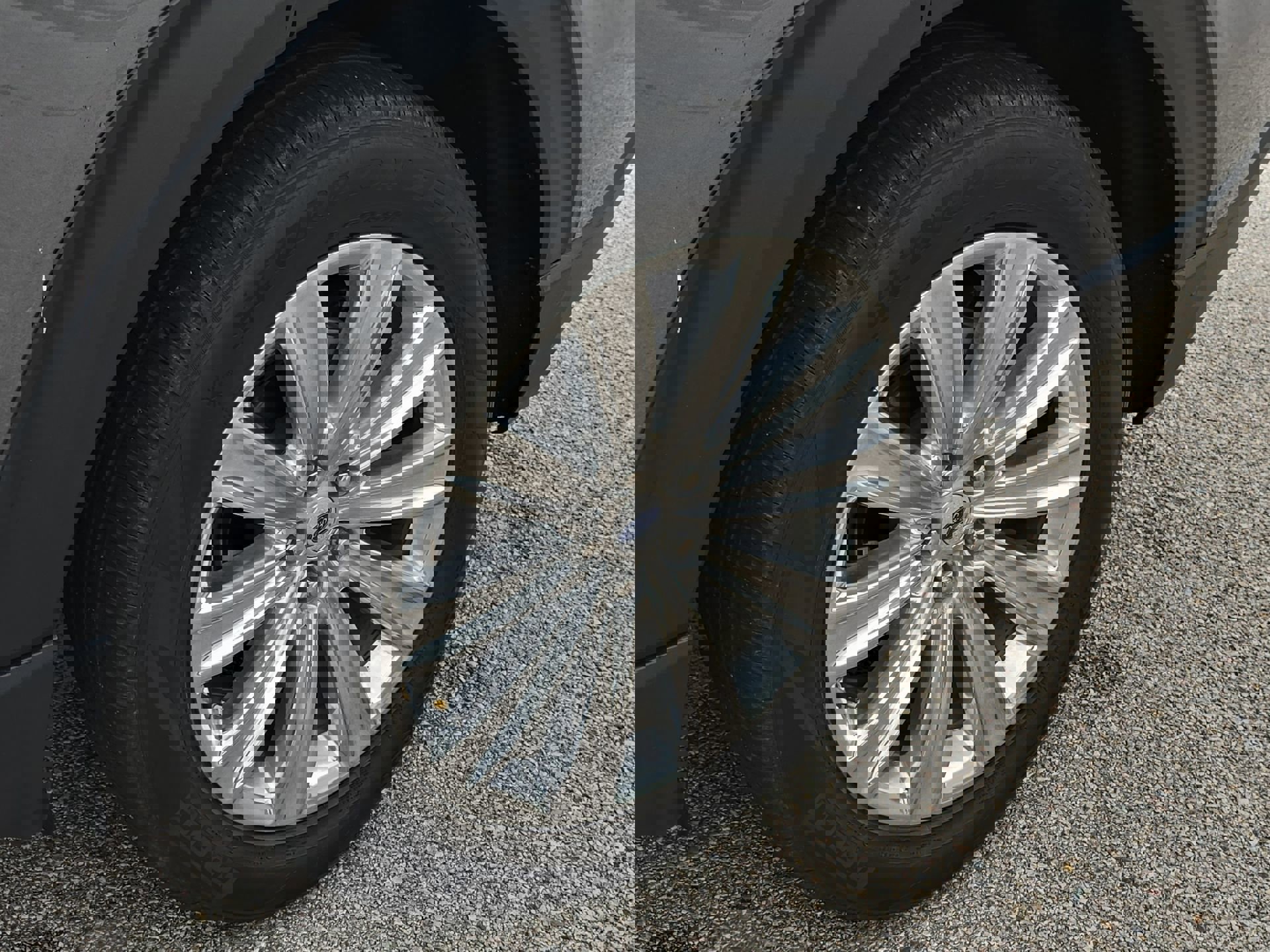 Certified 2023 Ford Explorer Limited w/ Limited Technology Package RWD image 10