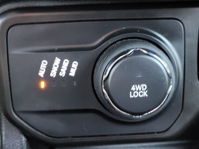 Used 2022 Jeep Renegade Altitude w/ Convenience Group AWD/4WD image 24