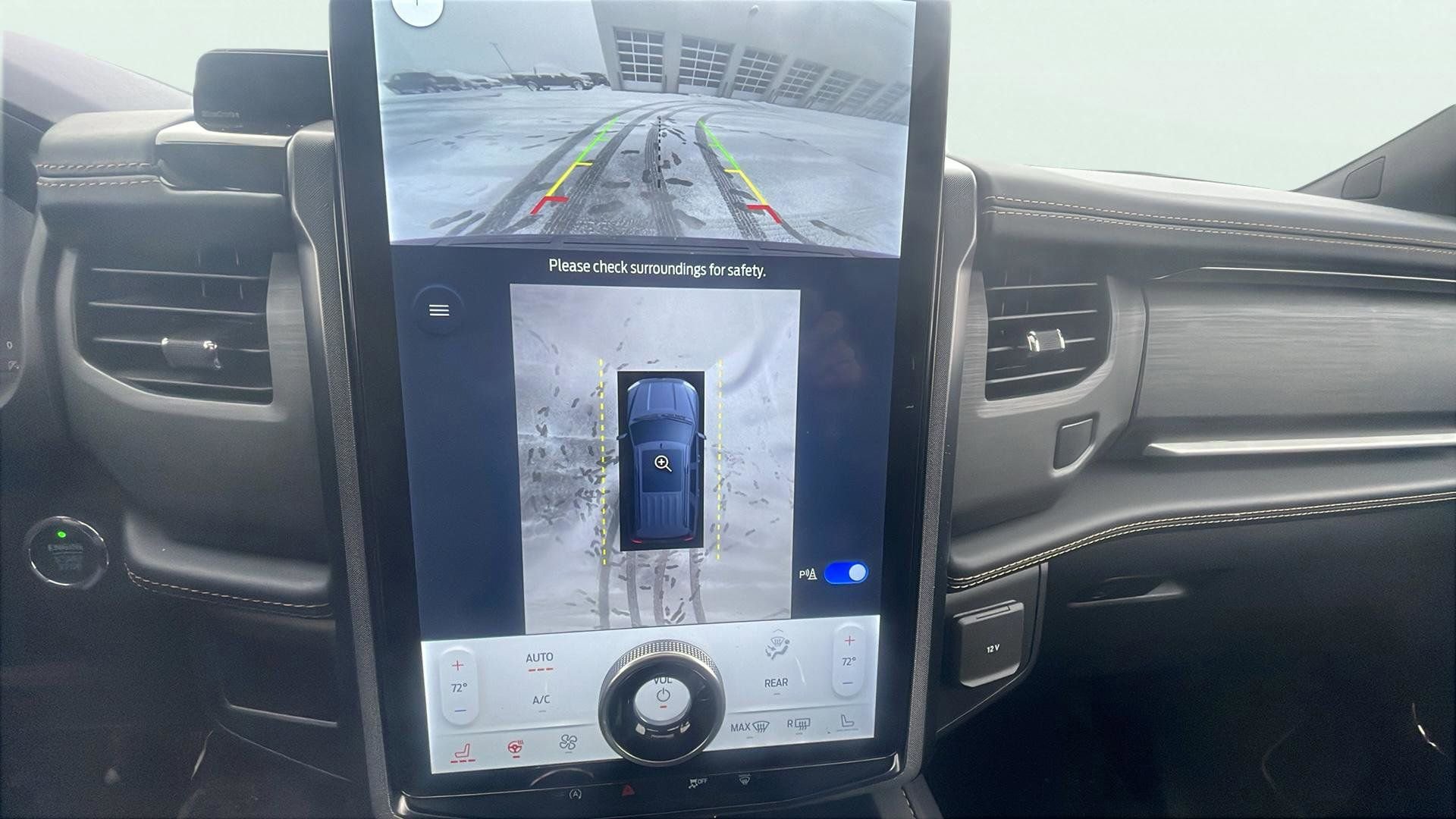 Certified 2023 Ford Expedition Max Platinum image 27