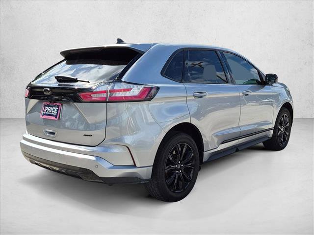 Certified 2022 Ford Edge SE w/ Black Appearance Package AWD/4WD image 5