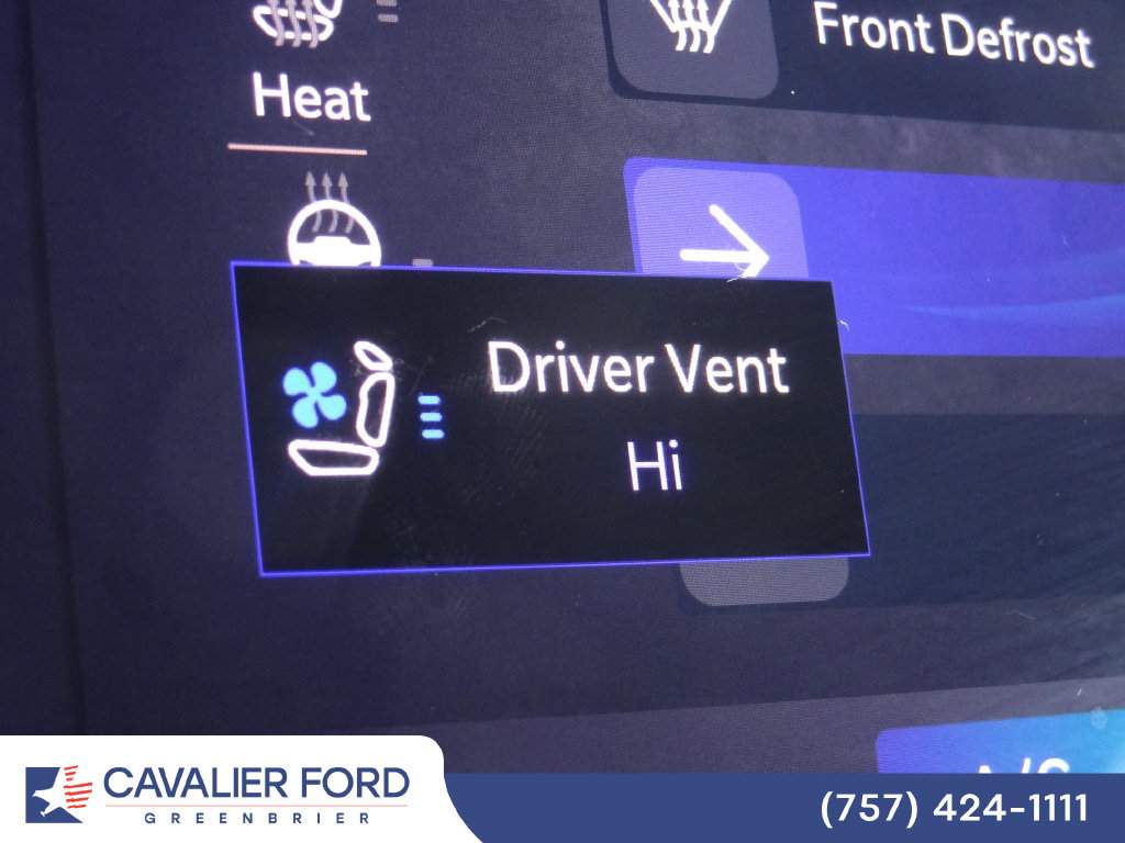 Used 2021 Jeep Grand Cherokee L Overland w/ Luxury Tech Group IV AWD/4WD image 32
