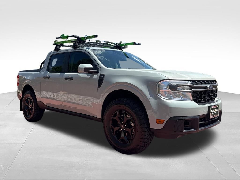 Certified 2022 Ford Maverick XLT w/ Equipment Group 300A Standard AWD/4WD image 1