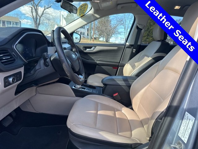 Certified 2022 Ford Escape SEL w/ Technology Package image 5