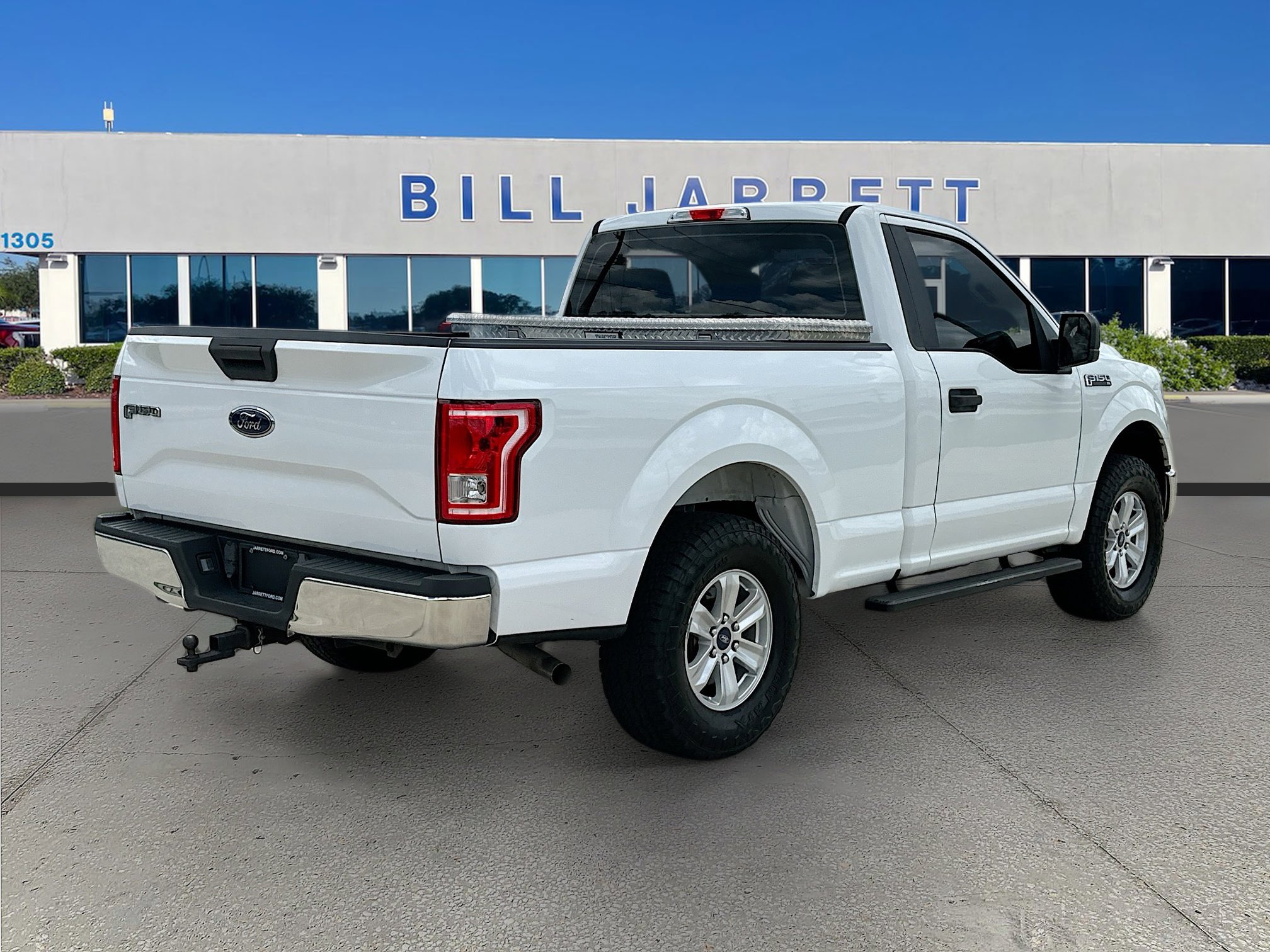 Certified 2017 Ford F150 XL w/ Equipment Group 101A Mid RWD image 7