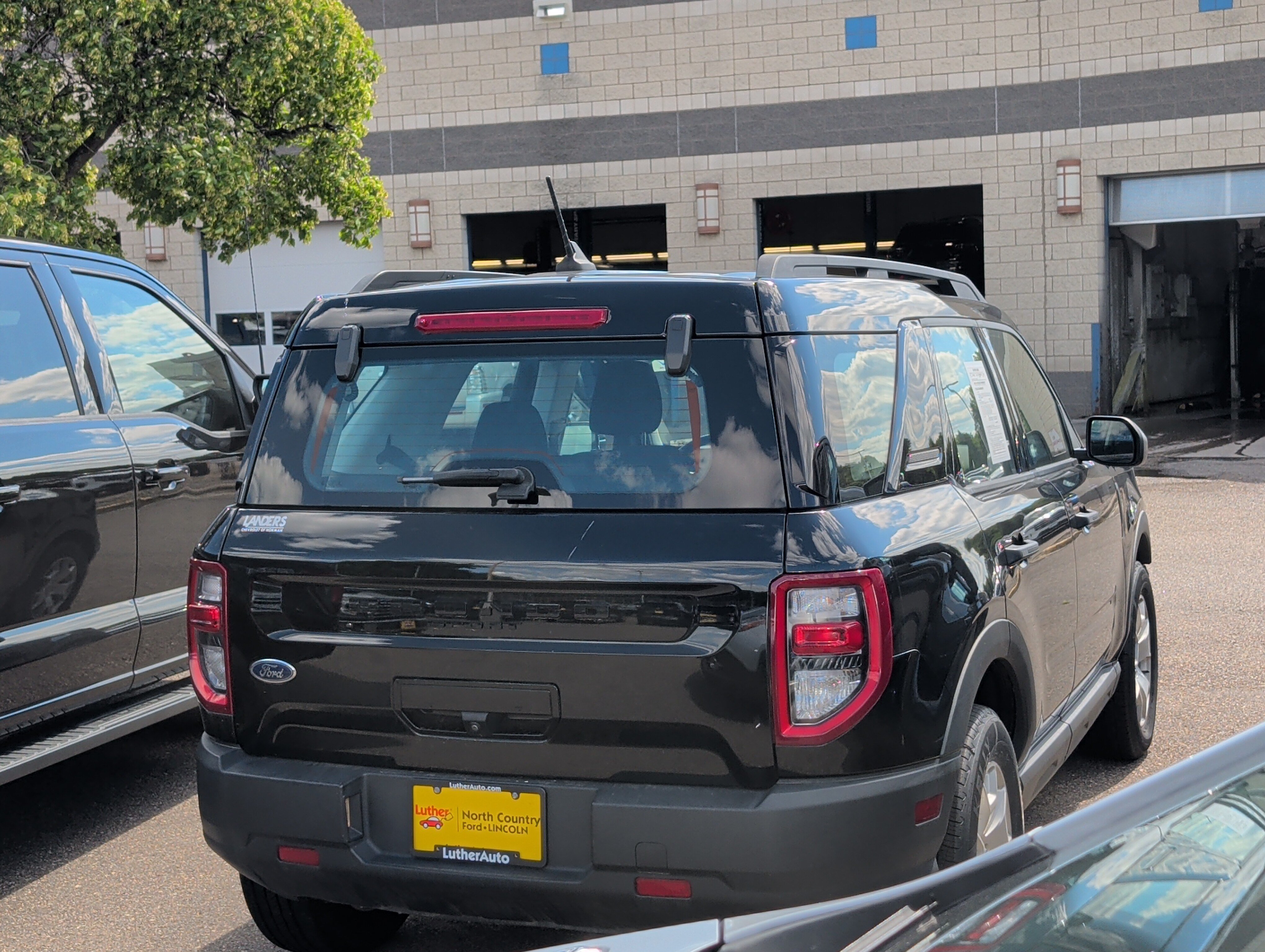 Certified 2022 Ford Bronco Sport AWD/4WD image 2