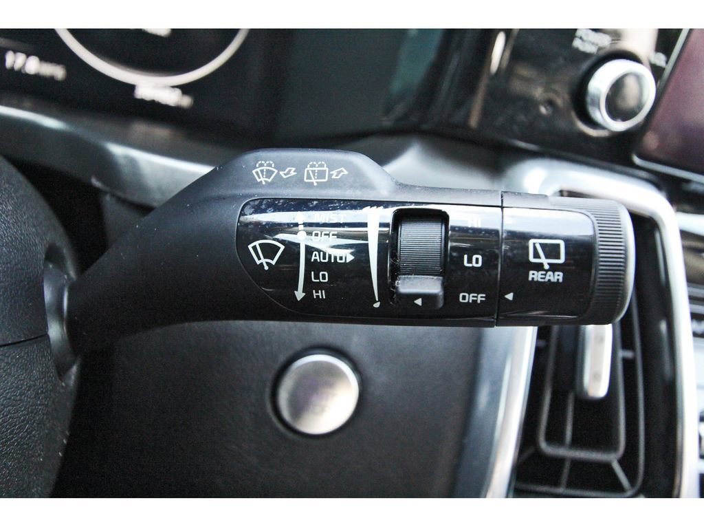 Used 2023 Kia Sorento SX AWD/4WD image 18