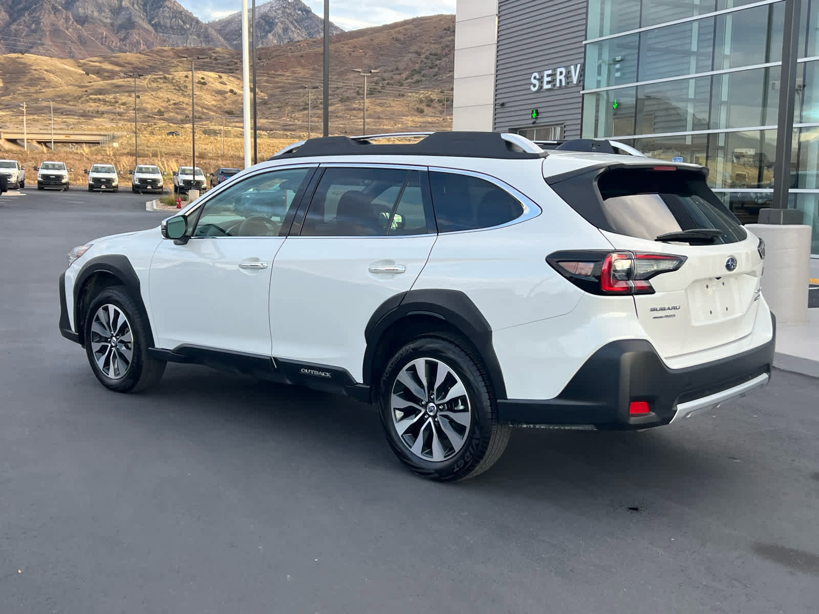 Used 2024 Subaru Outback Touring XT image 5