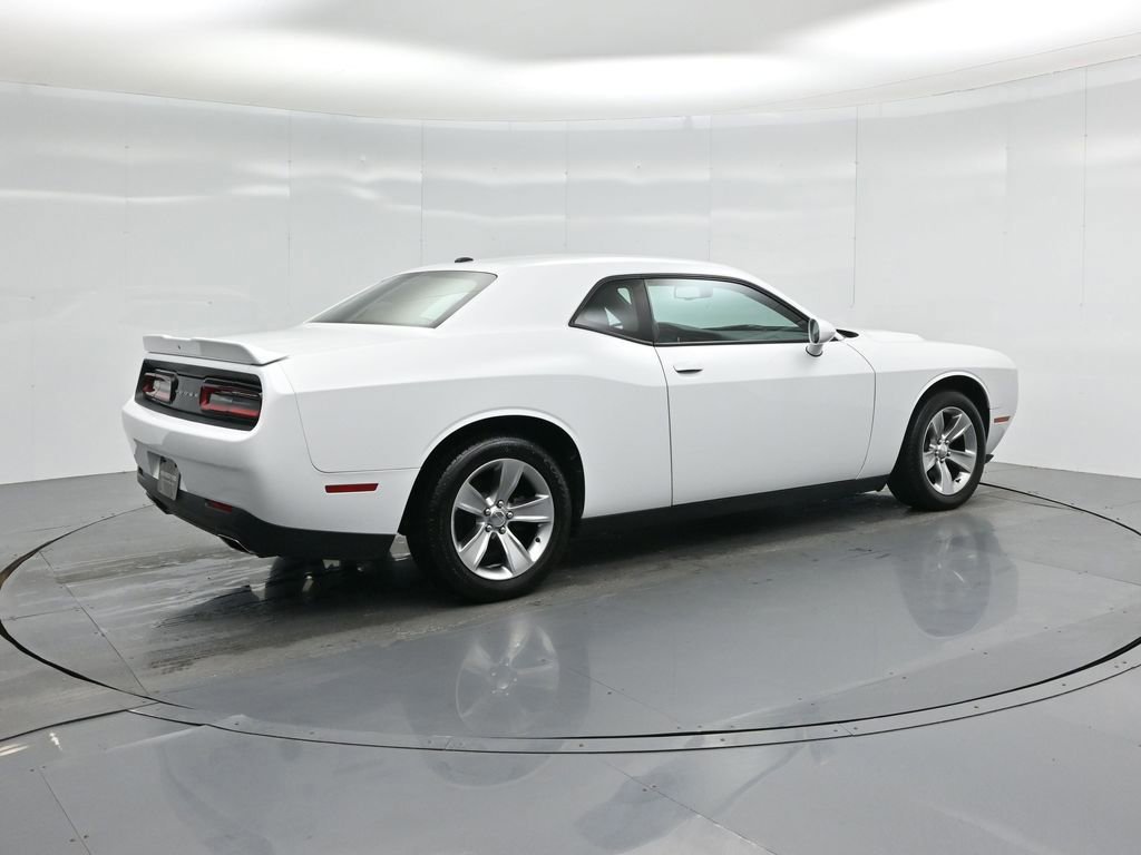 Used 2020 Dodge Challenger SXT image 12