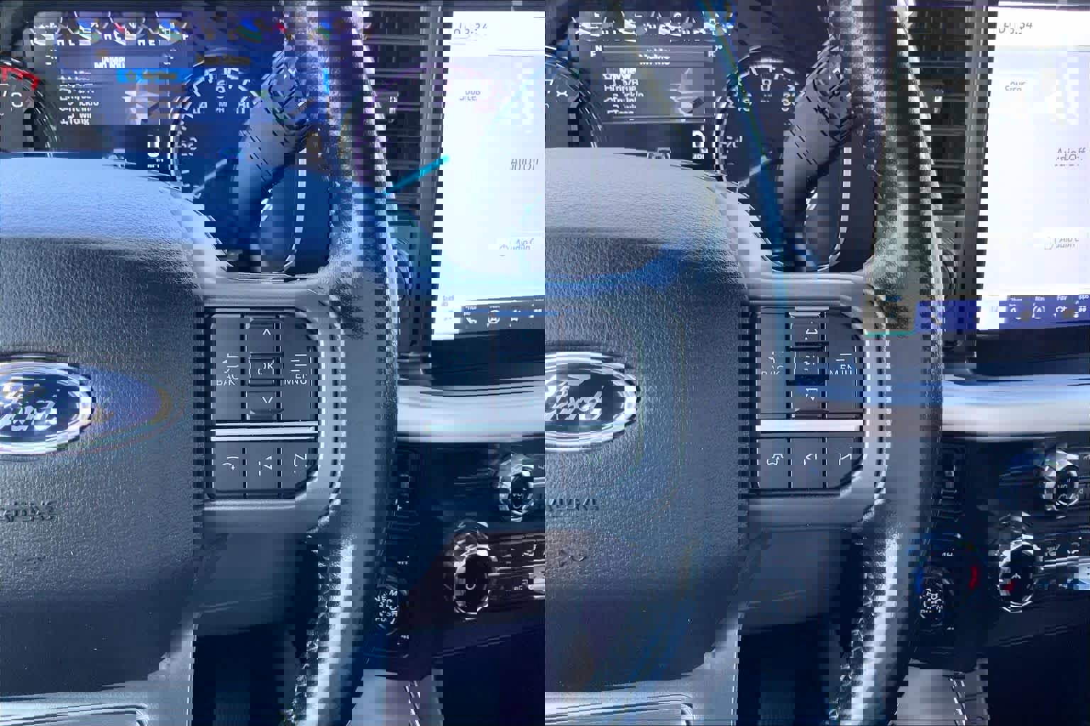 Certified 2022 Ford F150 XLT w/ Equipment Group 302A High image 24