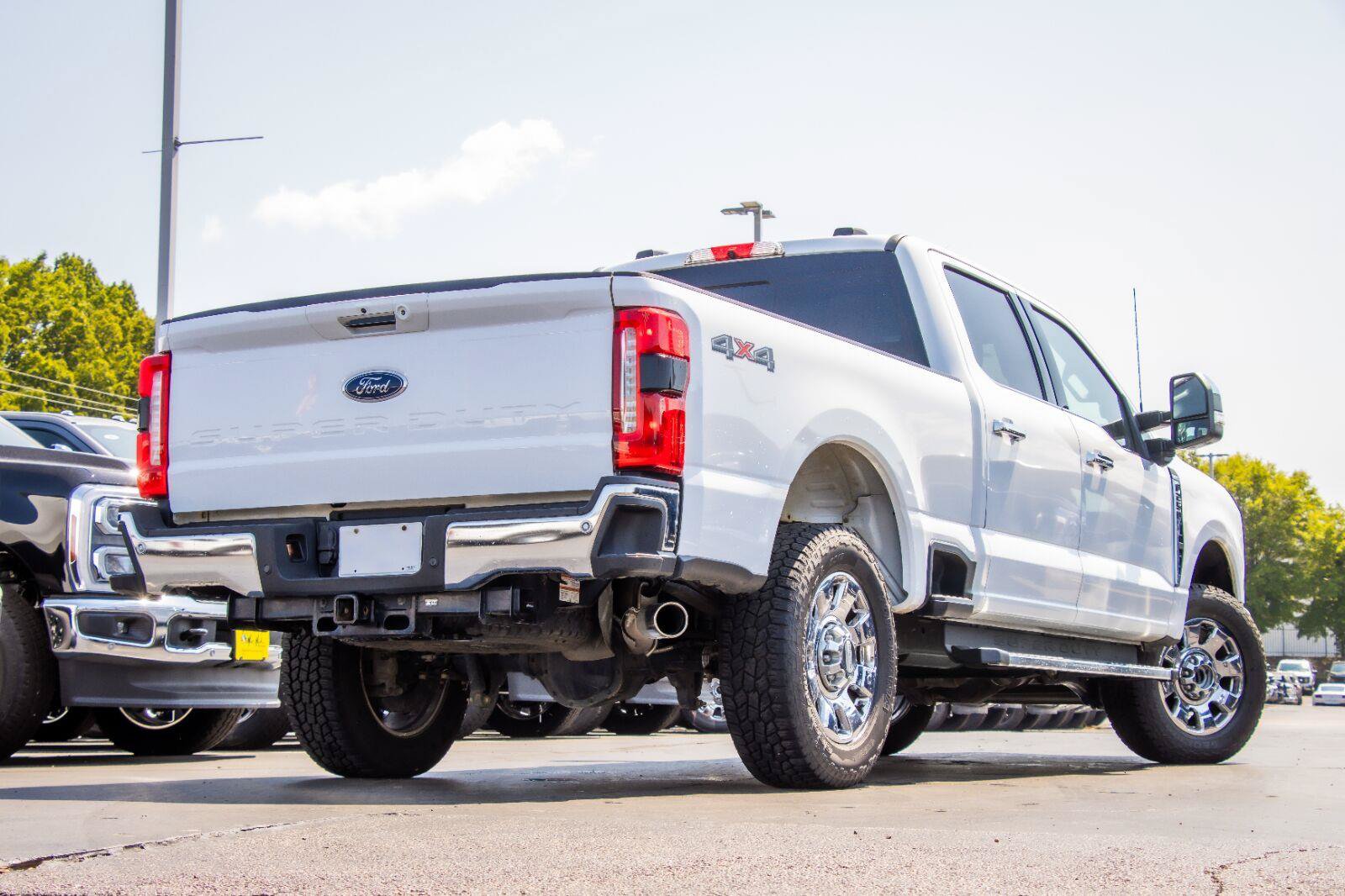 Certified 2023 Ford F250 Lariat w/ Chrome Package AWD/4WD image 4