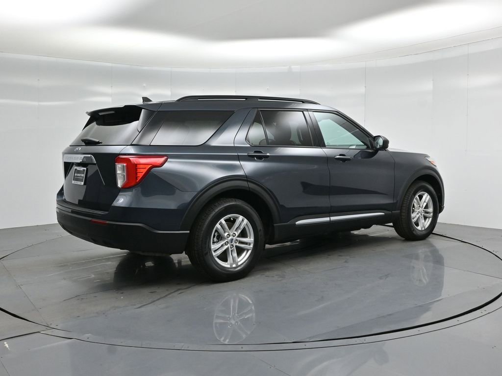 Certified 2022 Ford Explorer XLT image 30