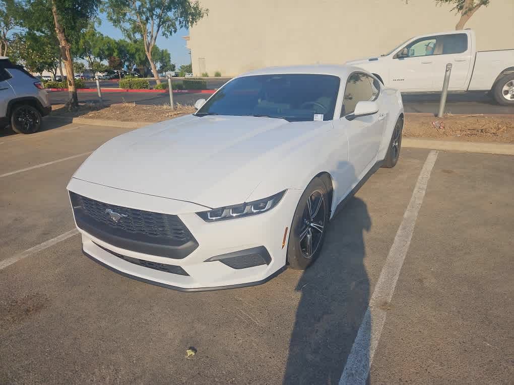 Certified 2024 Ford Mustang Coupe RWD image 1