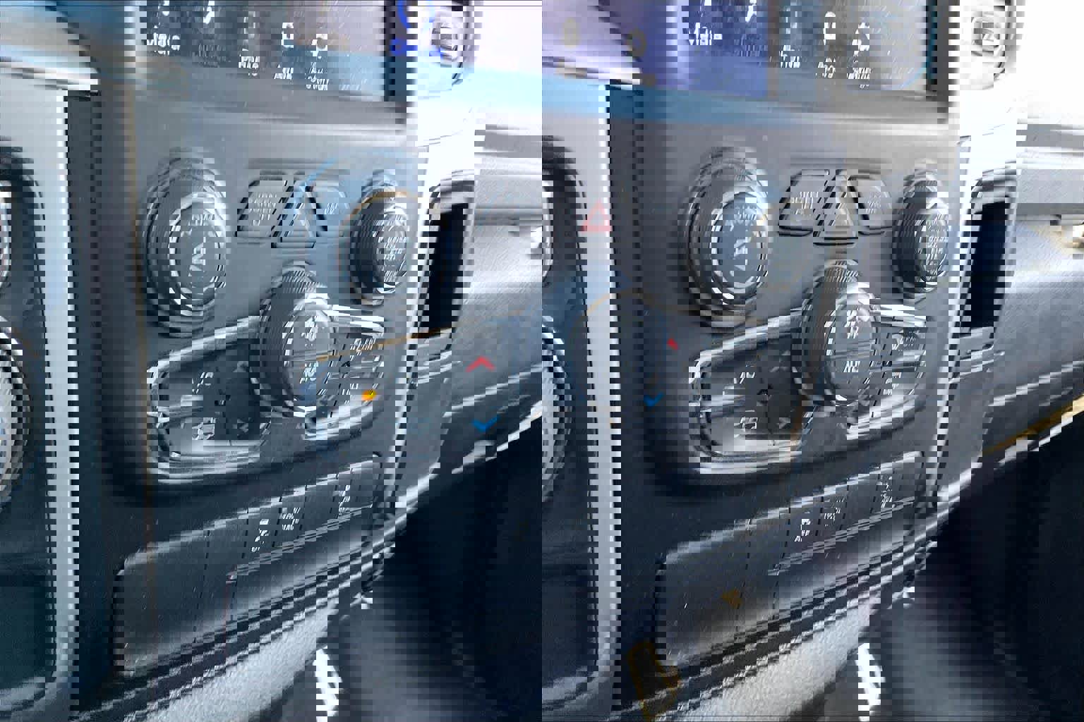 Used 2020 RAM 1500 Classic Warlock w/ Electronics Group image 34