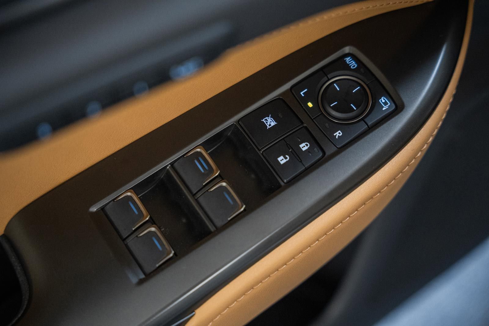 Used 2022 Lexus NX 350h AWD image 45