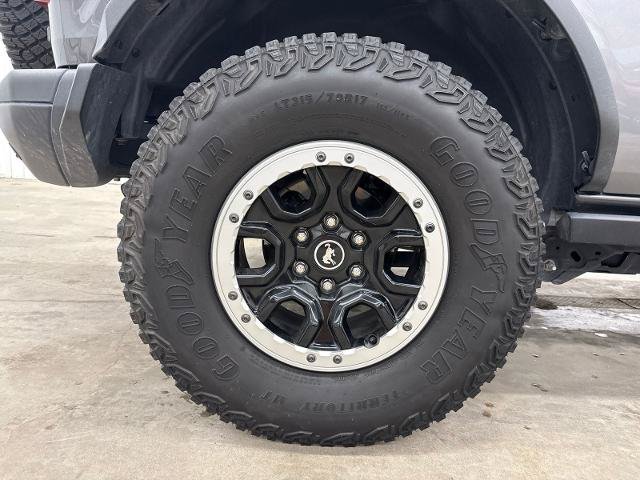 Certified 2022 Ford Bronco Black Diamond w/ Sasquatch Package AWD/4WD image 9