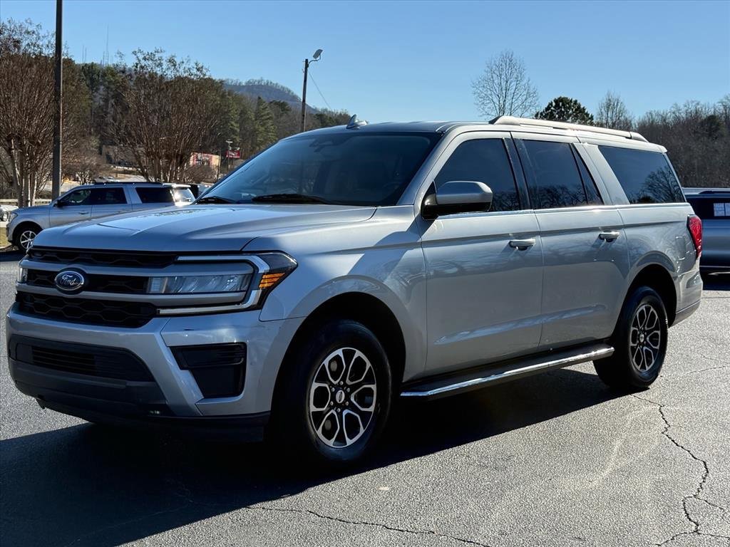 Certified 2023 Ford Expedition Max XLT image 8