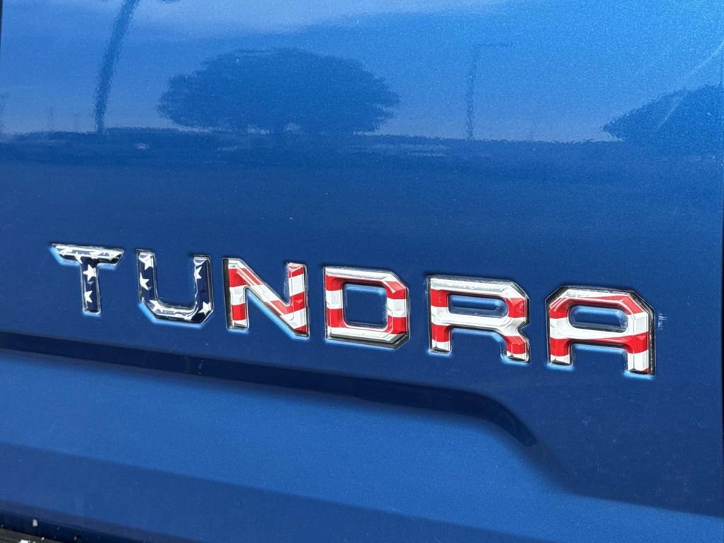 Used 2017 Toyota Tundra SR5 w/ SR5 Upgrade Package image 26