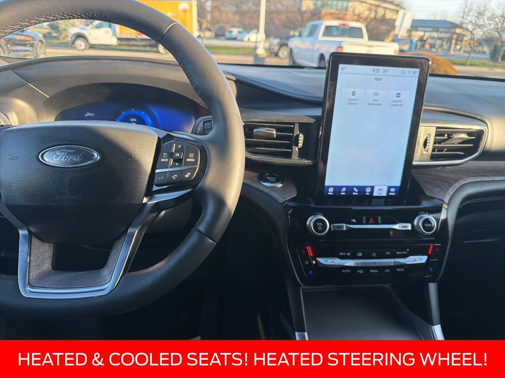 Certified 2023 Ford Explorer Platinum w/ Technology Package image 3