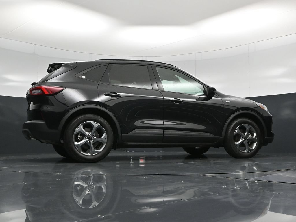Certified 2025 Ford Escape ST-Line FWD image 43