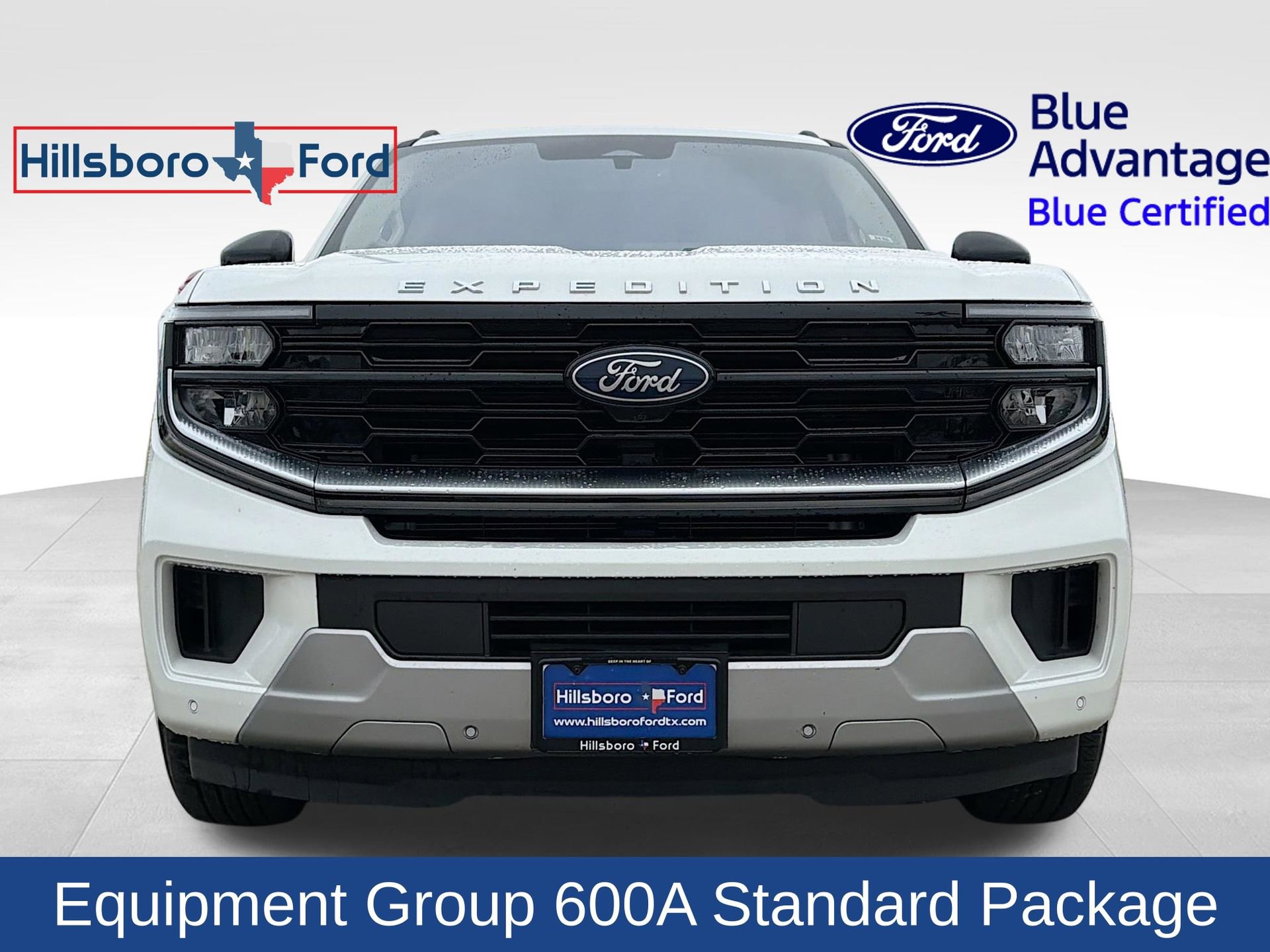 Certified 2025 Ford Expedition Platinum AWD/4WD image 3