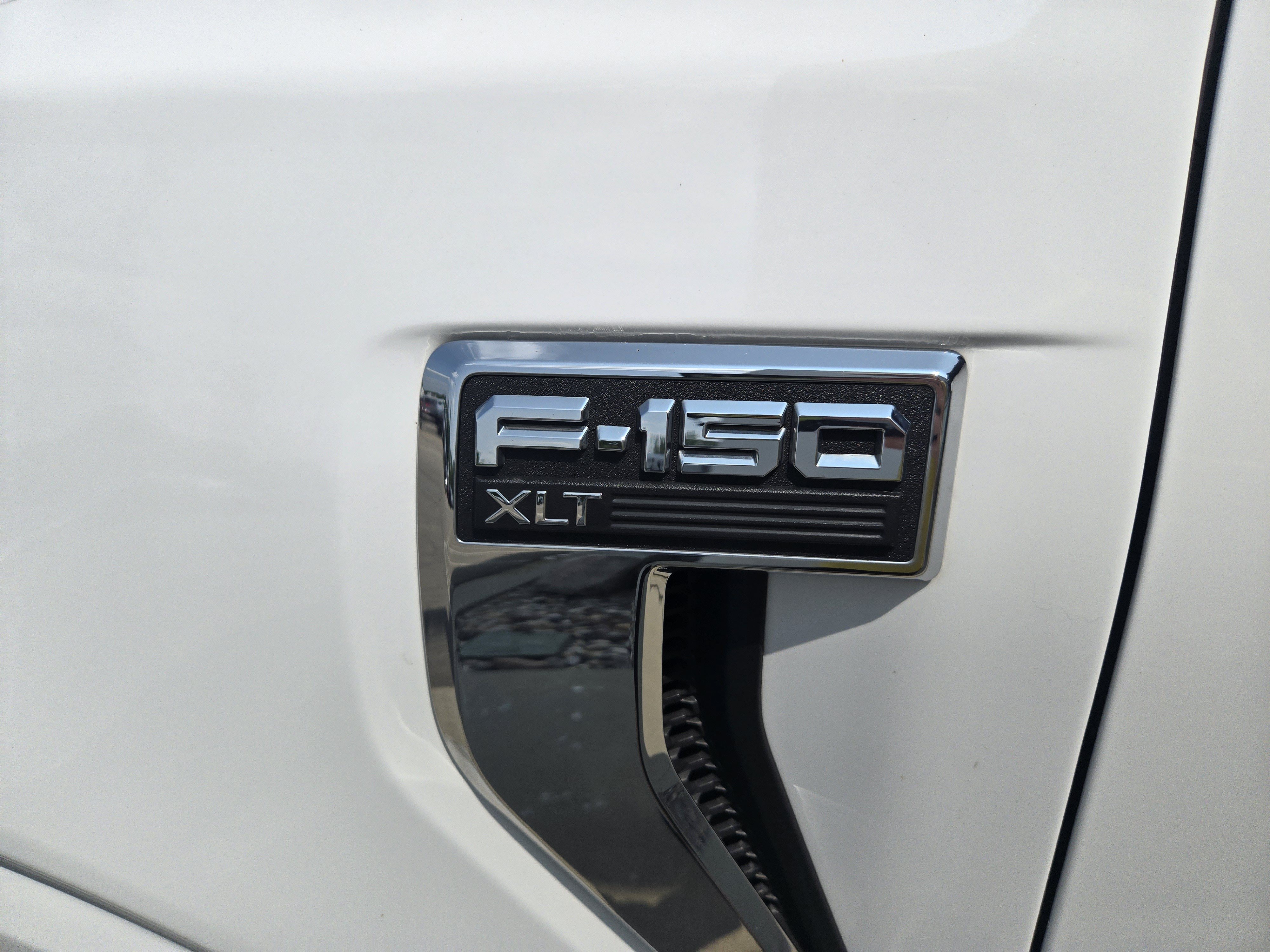 Certified 2023 Ford F150 XLT w/ Equipment Group 301A Mid AWD/4WD image 7