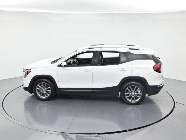 Used 2023 GMC Terrain SLT FWD image 47