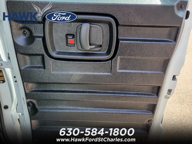 Used 2024 Chevrolet Express 2500 w/ Driver Convenience Package RWD image 17