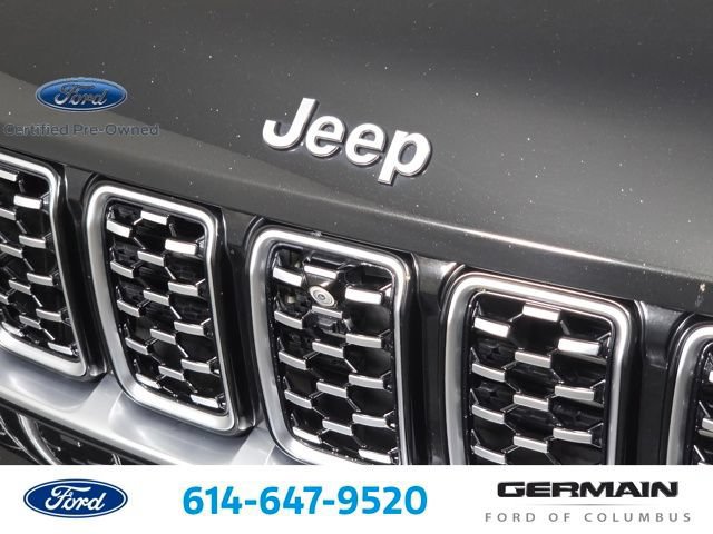 Used 2022 Jeep Grand Cherokee Summit AWD/4WD image 13