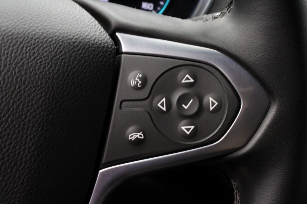 Used 2023 Chevrolet Traverse LT w/ Midnight/Sport Edition AWD/4WD image 30