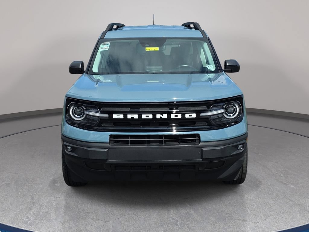Certified 2023 Ford Bronco Sport Outer Banks AWD/4WD image 2