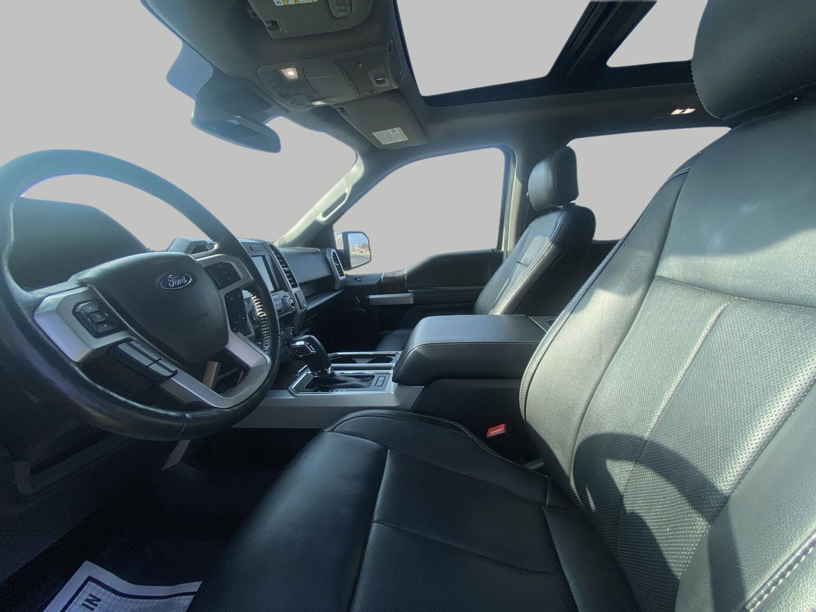 Certified 2019 Ford F150 Lariat w/ Equipment Group 502A Luxury AWD/4WD image 11