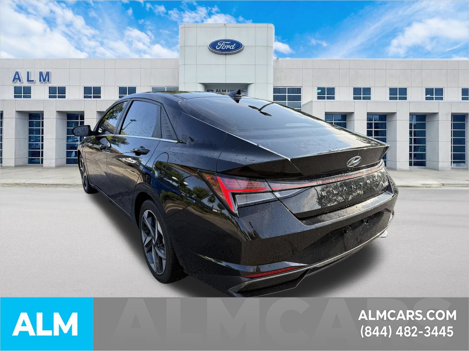 Used 2021 Hyundai Elantra Limited w/ Cargo Package FWD image 9