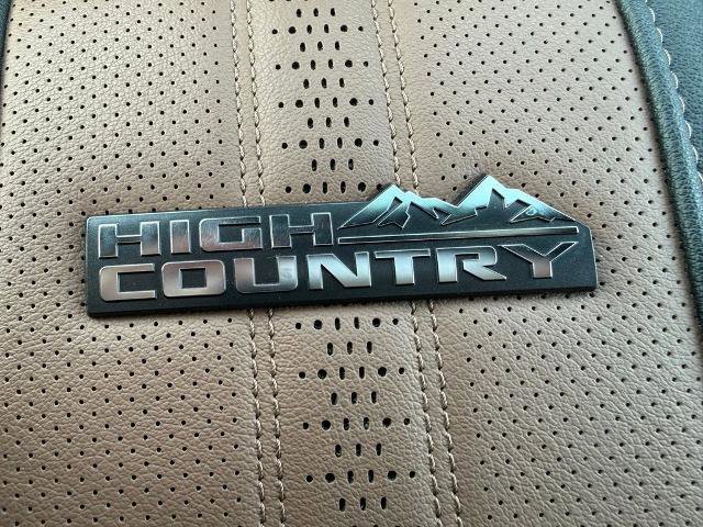 Used 2024 Chevrolet Silverado 3500 High Country w/ High Country Premium Package image 24