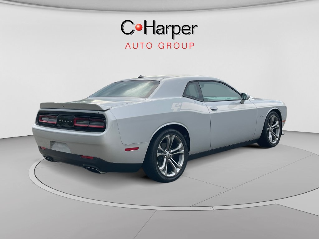 Used 2020 Dodge Challenger R/T RWD image 3