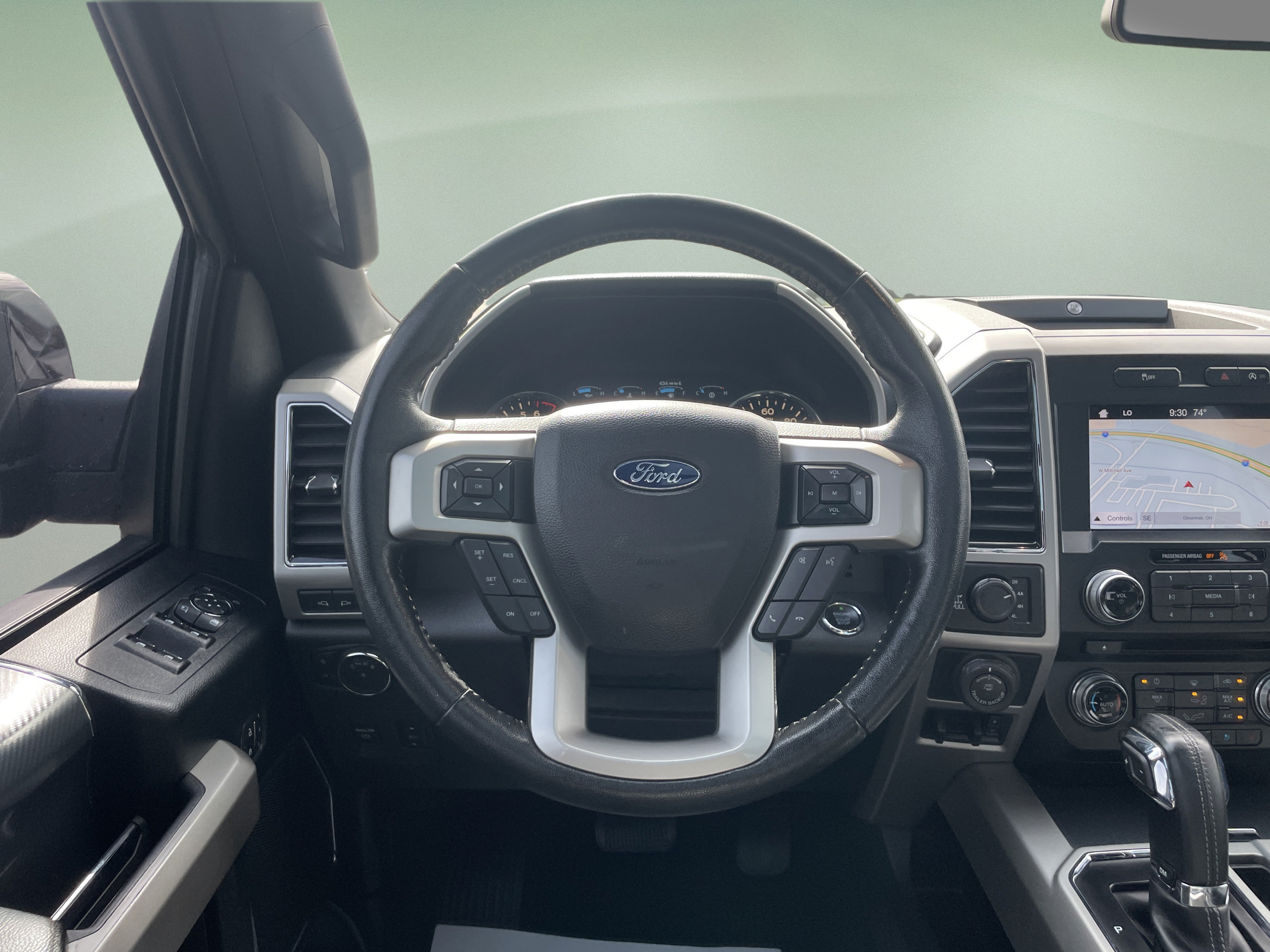 Certified 2018 Ford F150 Lariat w/ Equipment Group 502A Luxury AWD/4WD image 23