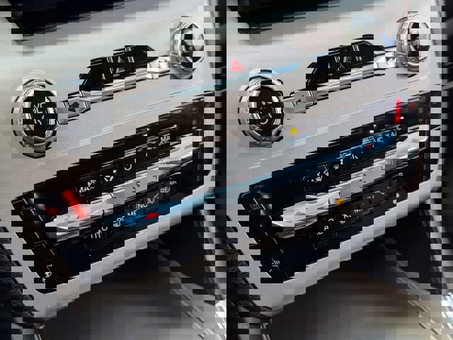 Certified 2022 Ford Explorer XLT w/ Equipment Group 202A image 32