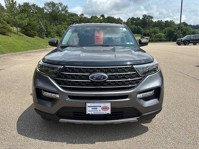 Certified 2022 Ford Explorer XLT w/ Equipment Group 202A AWD/4WD image 7
