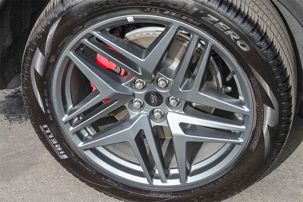 Certified 2025 Ford Explorer ST-Line w/ Premium Package image 14