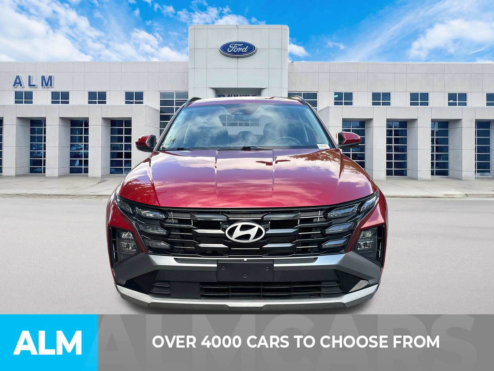 Used 2025 Hyundai Tucson SEL FWD image 2