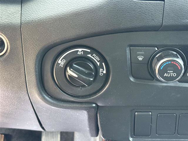 Used 2024 Nissan Frontier PRO-4X w/ Off-Road Protection Package AWD/4WD image 23
