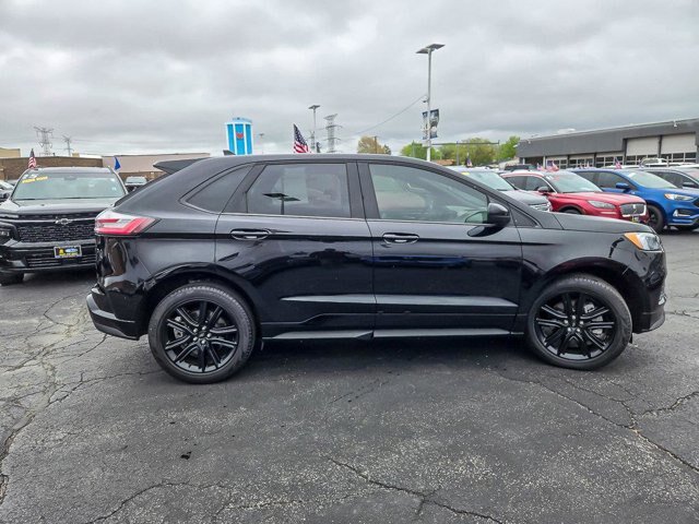 Certified 2024 Ford Edge ST-Line AWD/4WD image 10