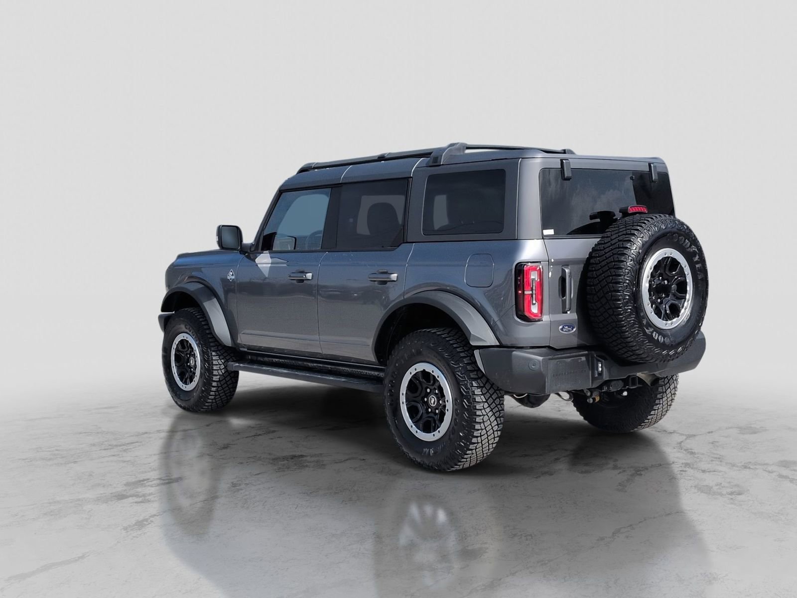 Certified 2023 Ford Bronco Outer Banks w/ Sasquatch Package image 5
