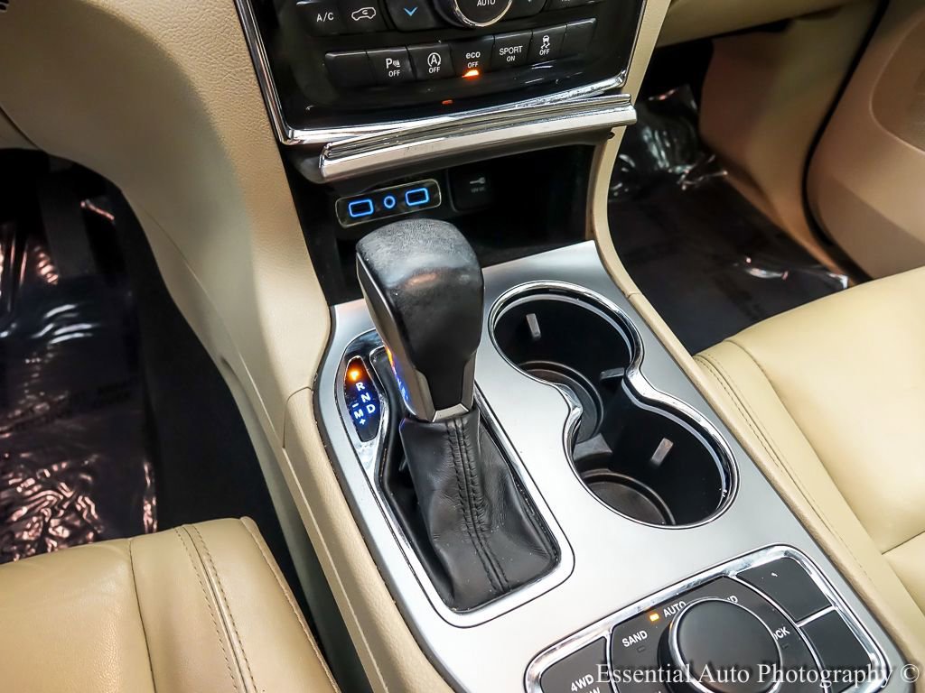 Used 2020 Jeep Grand Cherokee Limited w/ Premium Lighting Group image 21