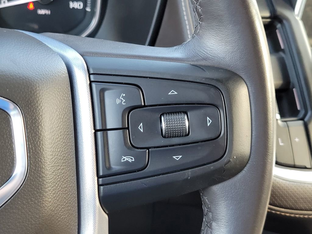 Used 2021 GMC Yukon XL SLT w/ Rear Media and Nav Package image 31