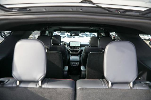 Certified 2025 Ford Explorer ST image 12