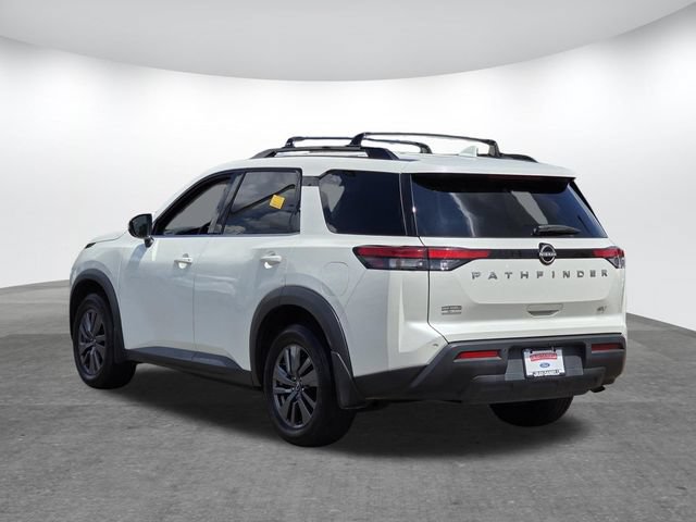 Used 2022 Nissan Pathfinder SV FWD image 6