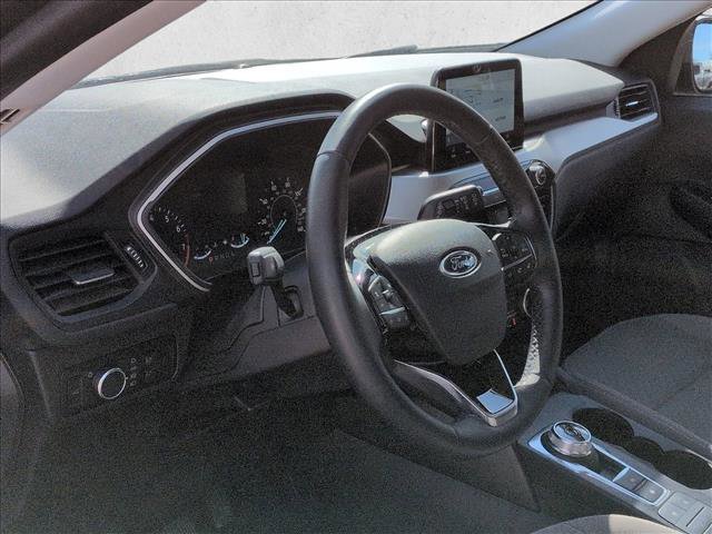 Certified 2022 Ford Escape SE w/ SE Sport Appearance Package image 10