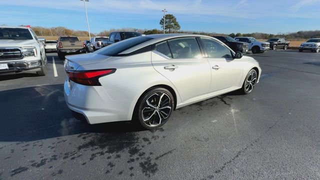 Used 2024 Nissan Altima 2.5 SR image 7