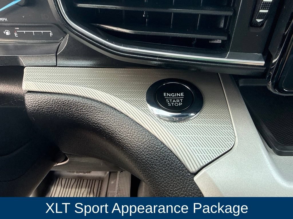 Certified 2023 Ford Explorer XLT w/ Equipment Group 202A RWD image 28